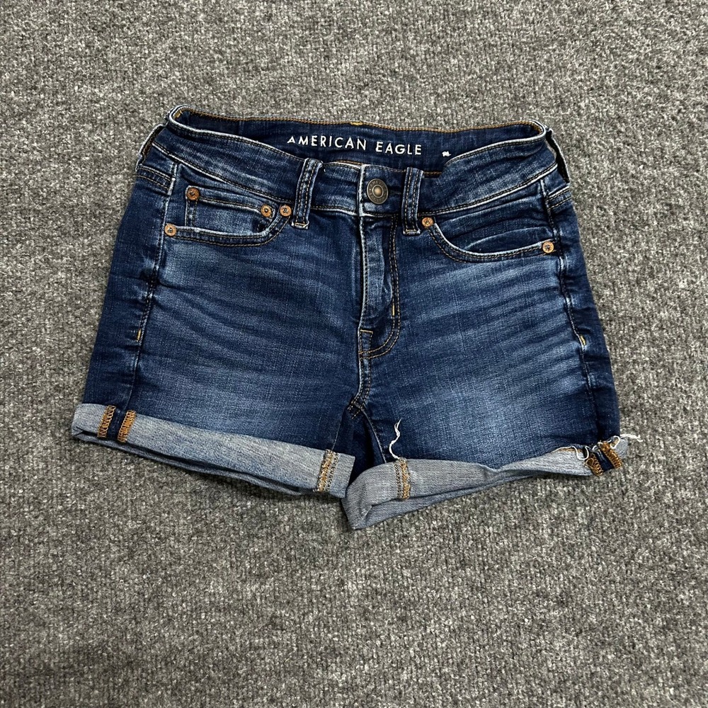 American Eagle Shorts Womens Size 0 Blue Super Stretch Denim Cuffed Dark Wash